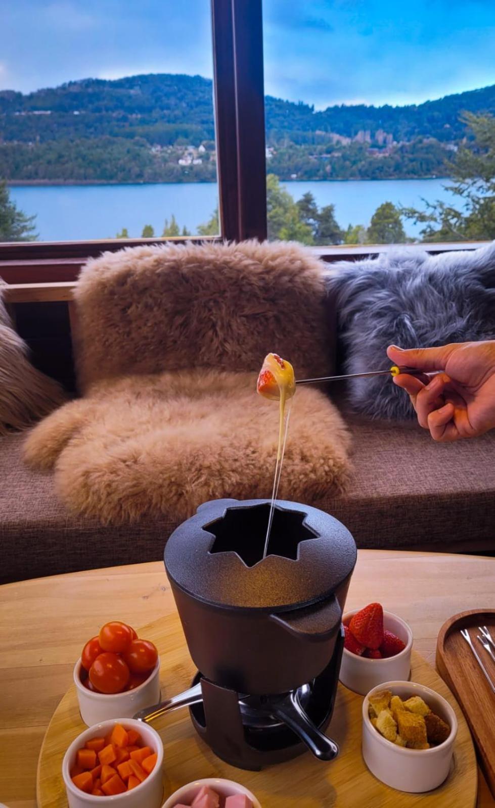 Boutique Hotel & Spa Bosque Del Nahuel San Carlos de Bariloche Exterior photo