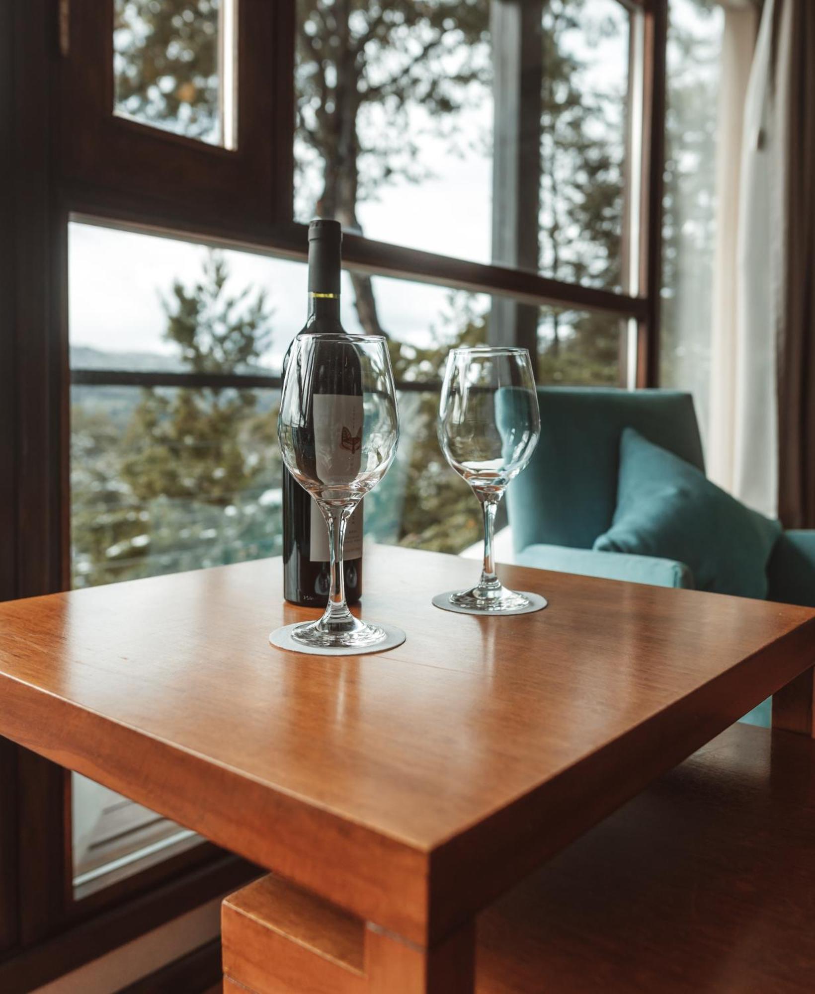 Boutique Hotel & Spa Bosque Del Nahuel San Carlos de Bariloche Exterior photo